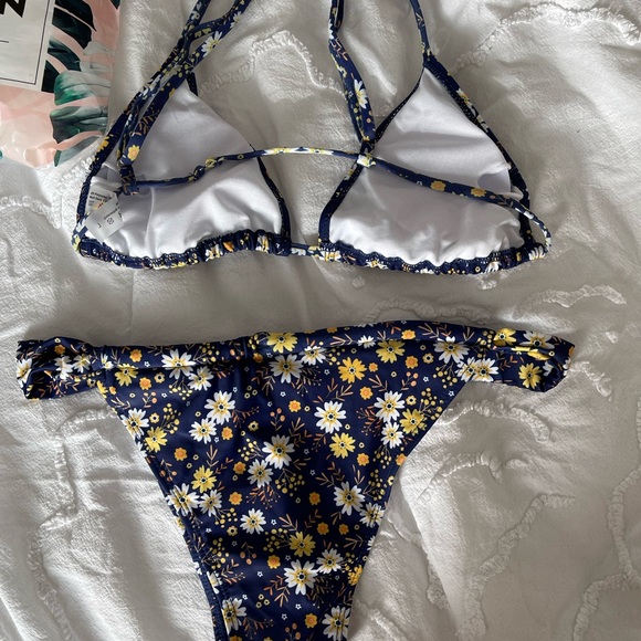 SHEIN bikini - Picture 2 of 3